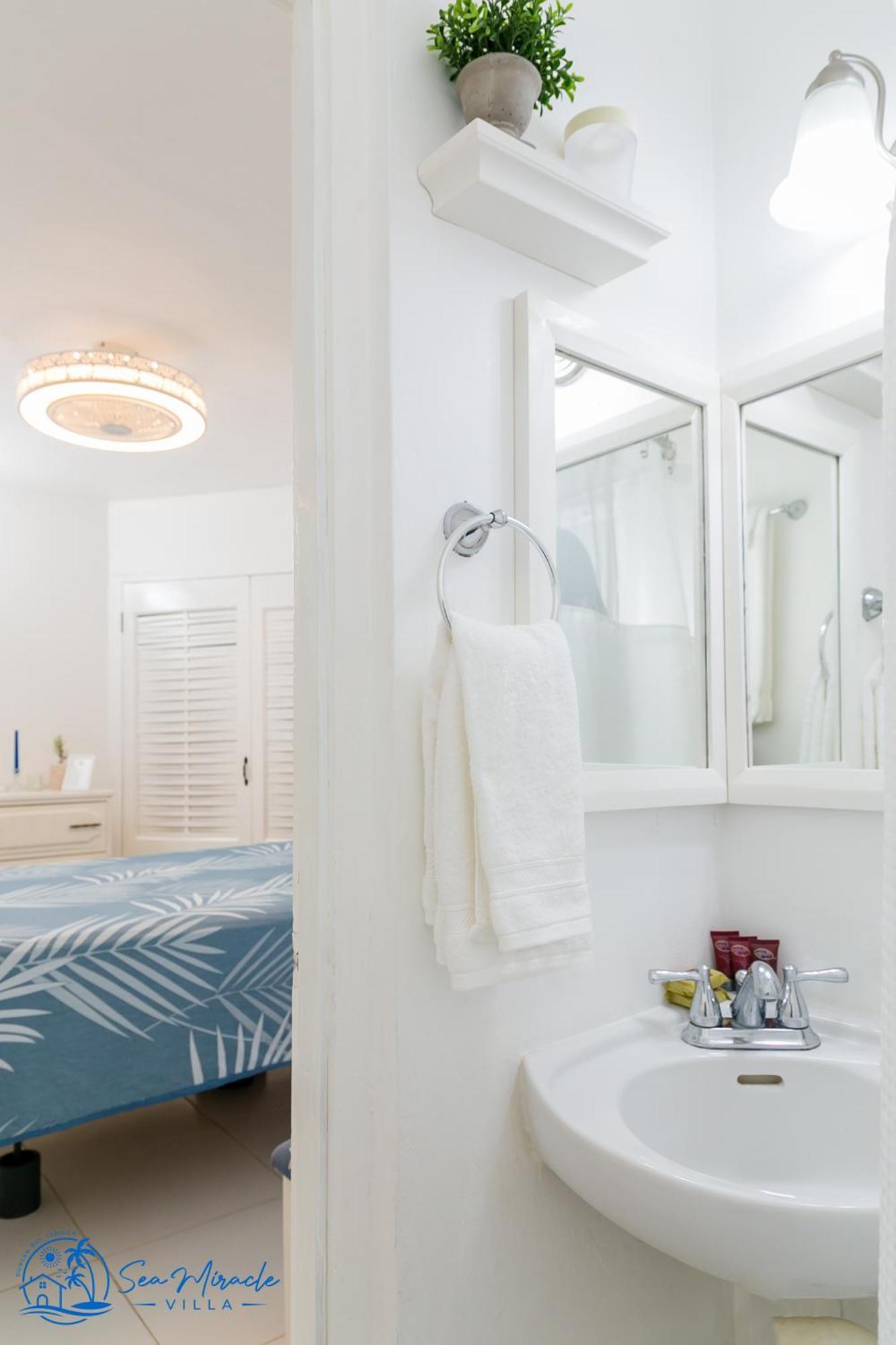 Sea Miracle Villa/Beach Cottage Silver Sands Extérieur photo
