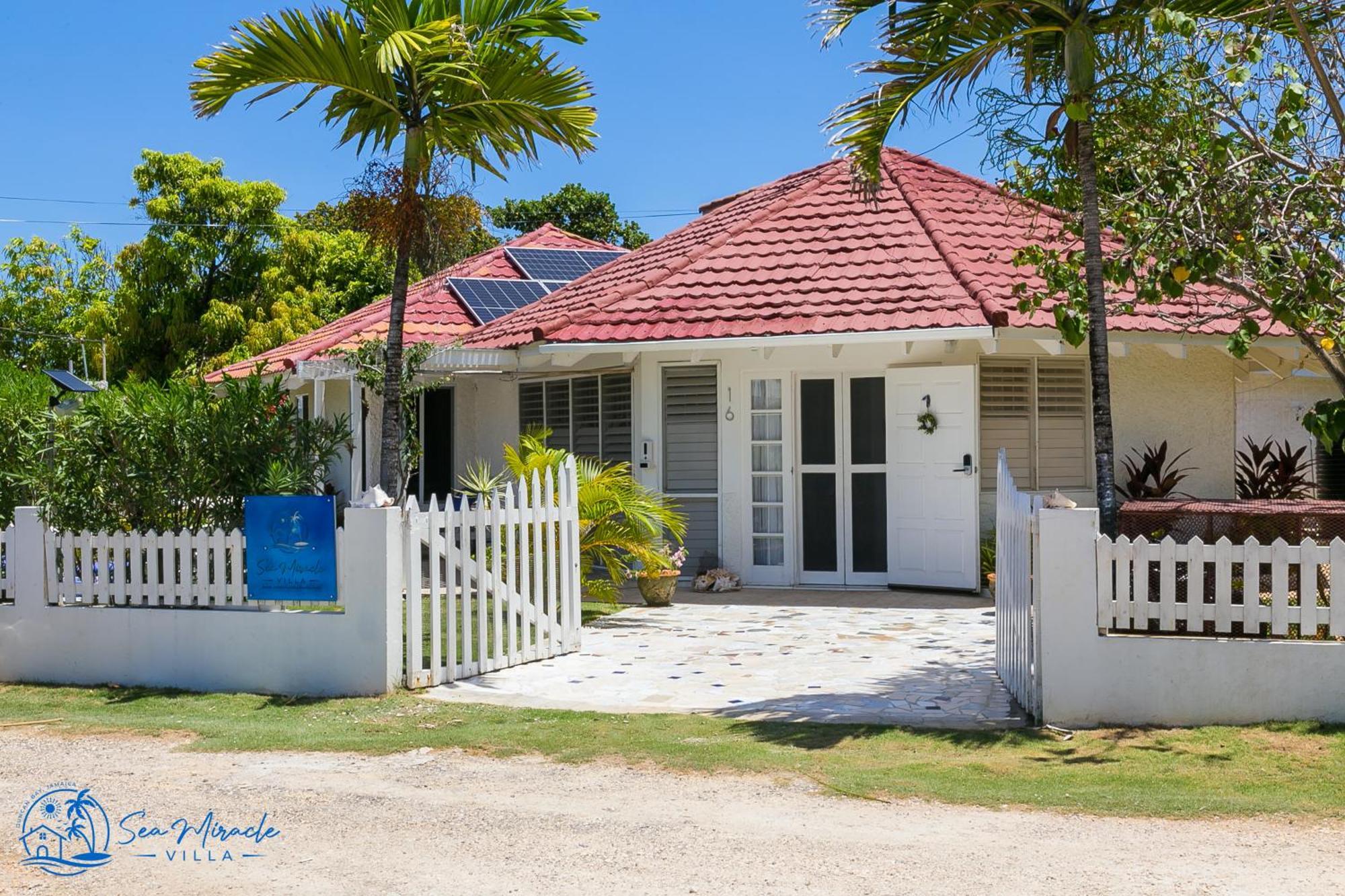 Sea Miracle Villa/Beach Cottage Silver Sands Extérieur photo
